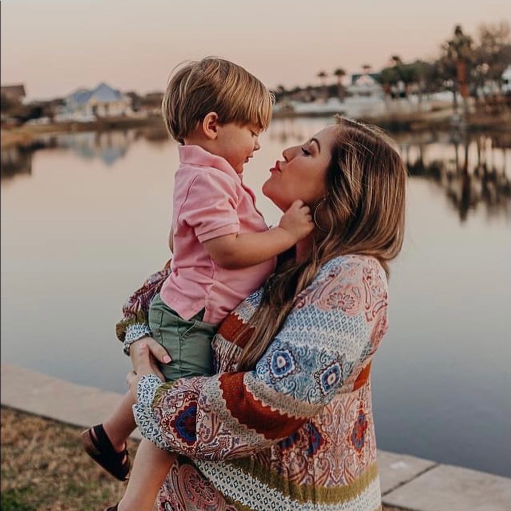 Meet your Posher, Dakota